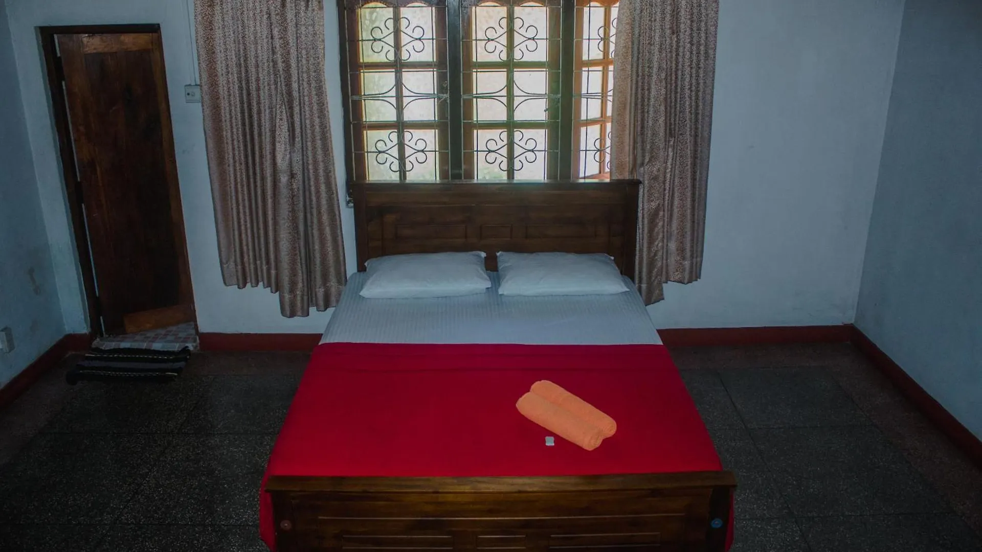 Spice & Herb Rooms & Food Kandy Hotel